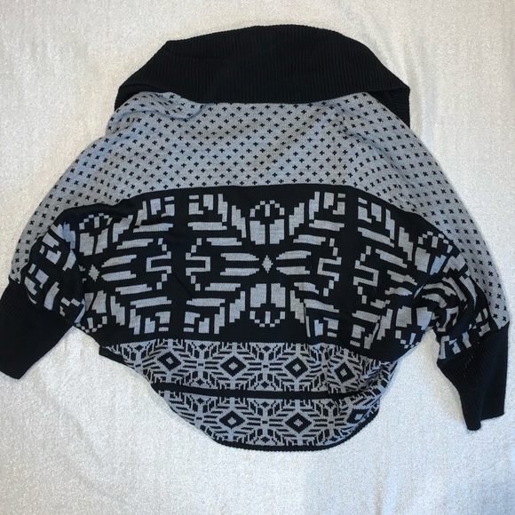 Cocoon grey & black sweater with shawl collar 18 - Picture 3 of 6